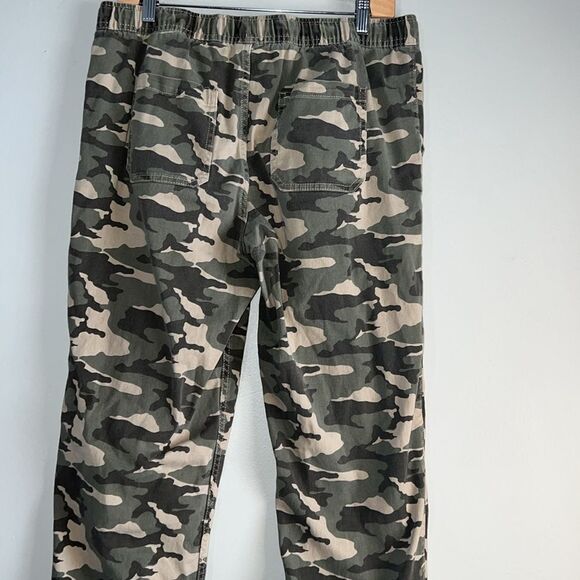 Boys camouflage pants with elastic drawstring waist size XL (14-16 Husky) - Picture 6 of 7